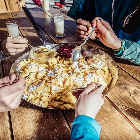 Ferienwohnung Gschwentner شقة